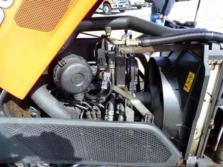 2017-kubota-b2650hsd-image-59