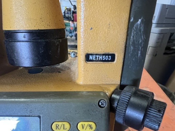 northwest-instrument-neth503-theodolite-image-4