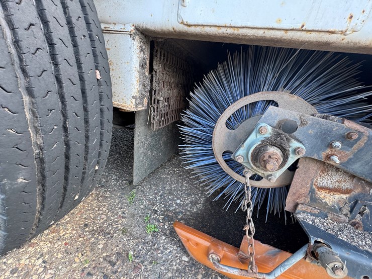 2004-johnston-mx450-image-26