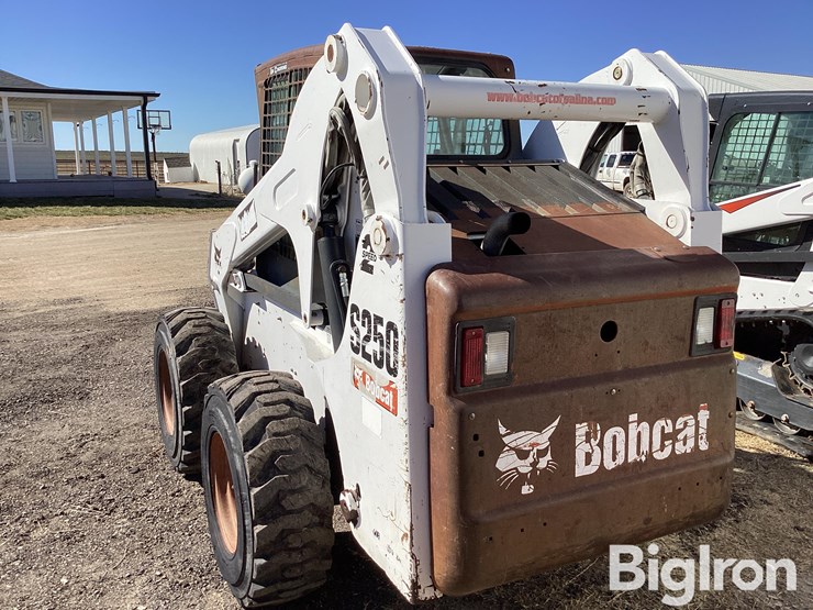 2007-bobcat-s250-image-7