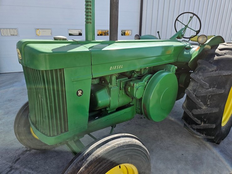 john-deere-r-image-31