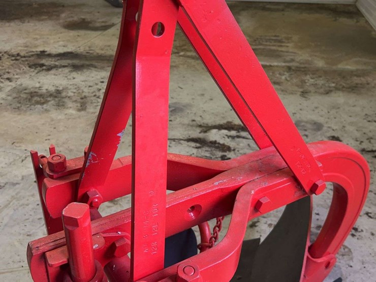 one-bottom-ferguson-plow-image-11