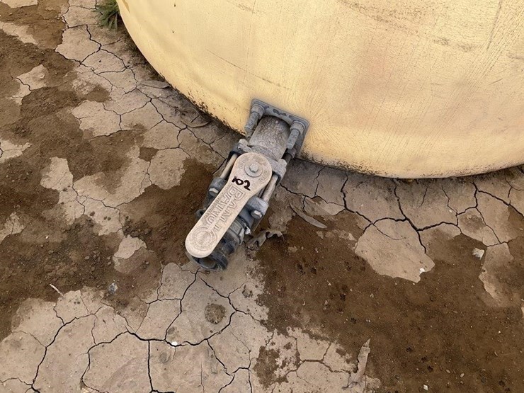 500g-upright-poly-tank-image-2