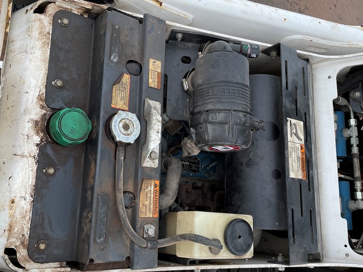 2022-bobcat-mt55-image-25