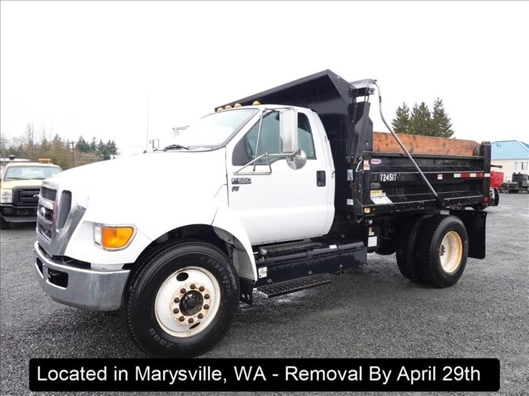 2015-ford-f650-image-1