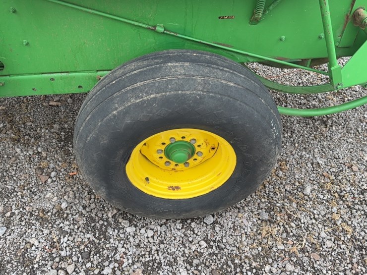 john-deere-328-image-6
