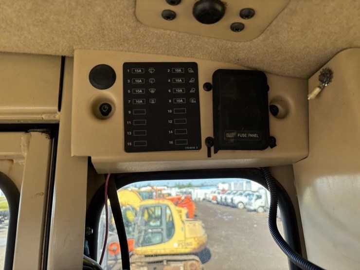 caterpillar-143h-image-57