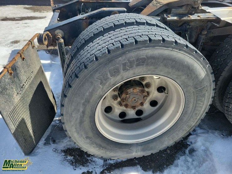 1999-international-9400-image-12