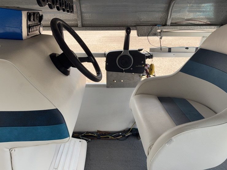 #4005-•-1984-20'-pontoon-boat-image-14