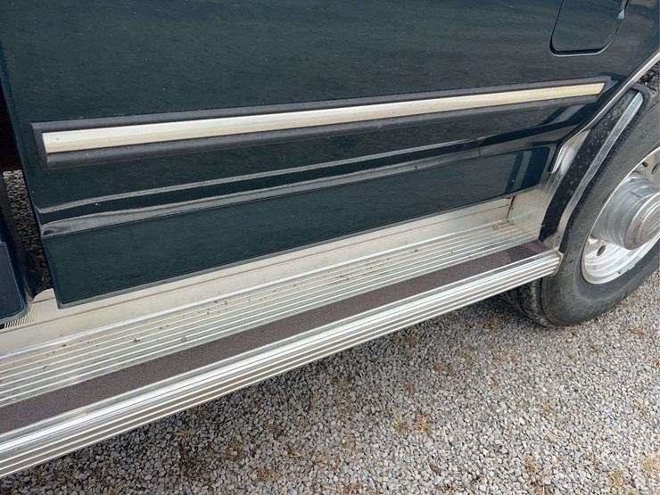 1995-ford-f250-image-31