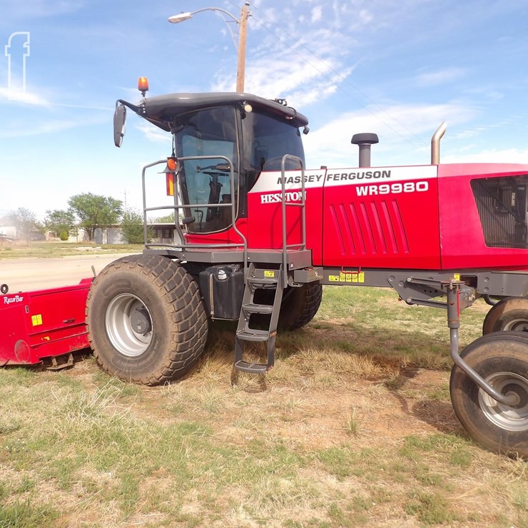 2017 MASSEY-FERGUSON WR9980
