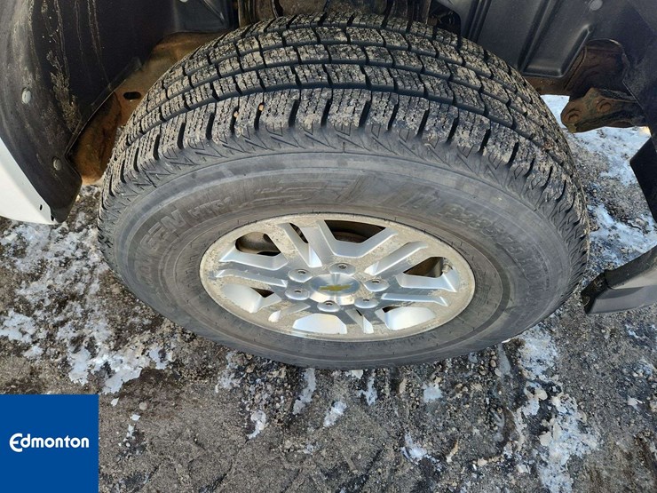 2012-chevrolet-colorado-image-13