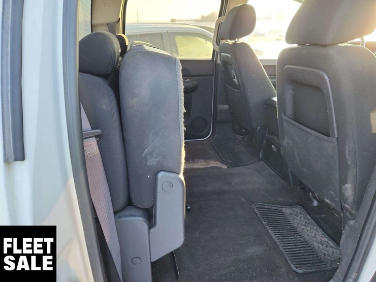 2011-chevrolet-silverado-1500-image-20