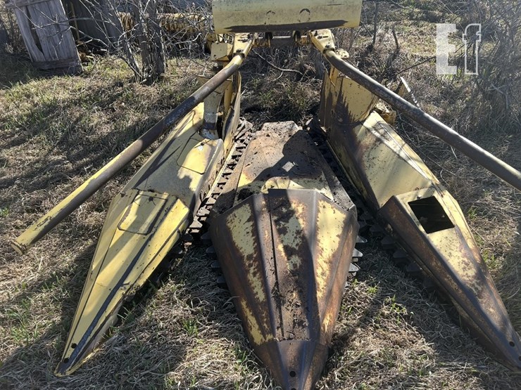 new-holland-900-image-8