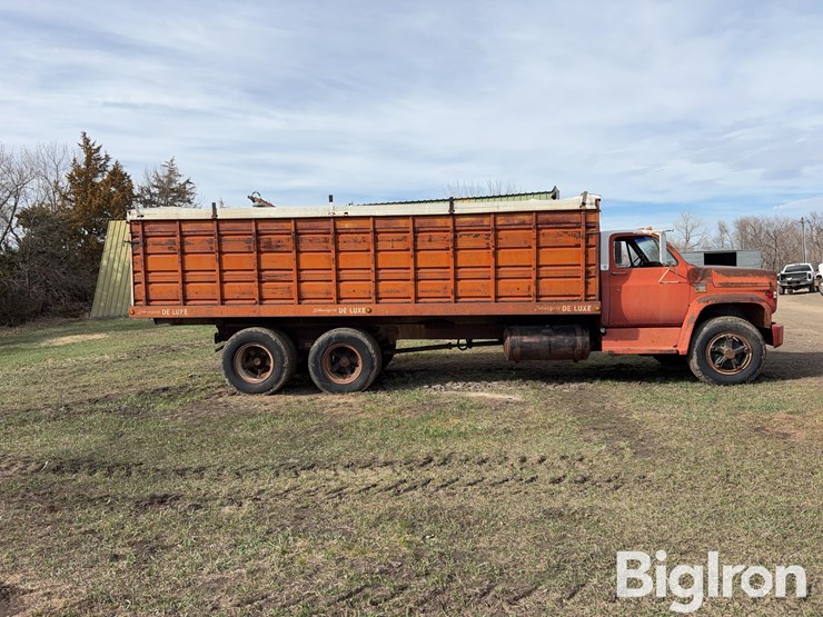 1974-chevrolet-c65-image-4