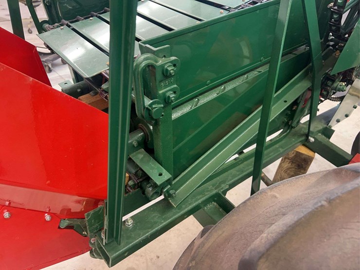 1927-fordson-with-continental-corn-picker-image-47