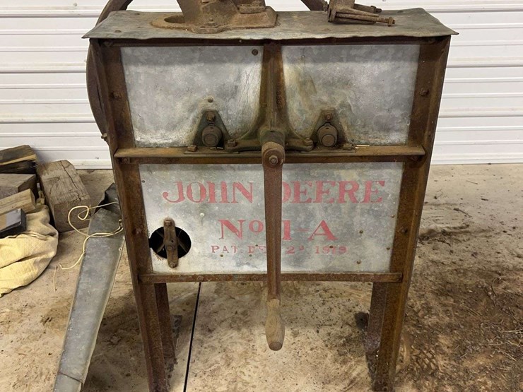 john-deere-no-1-a-sheller-image-1