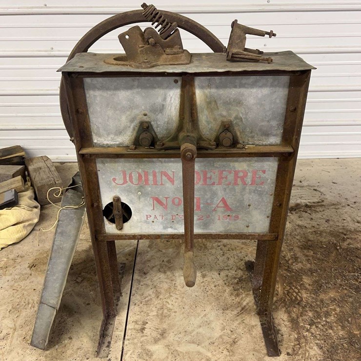 John Deere No 1-A Sheller