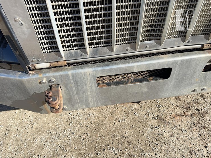 2002-kenworth-t800-image-26