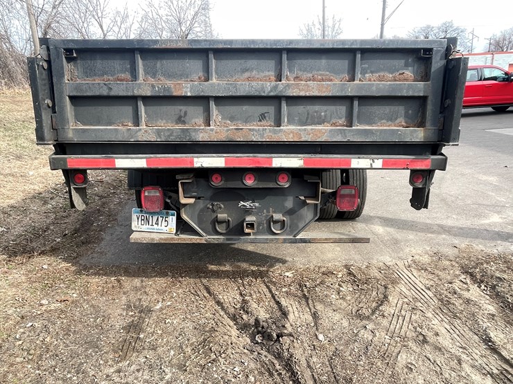 2009-ford-f550-image-15