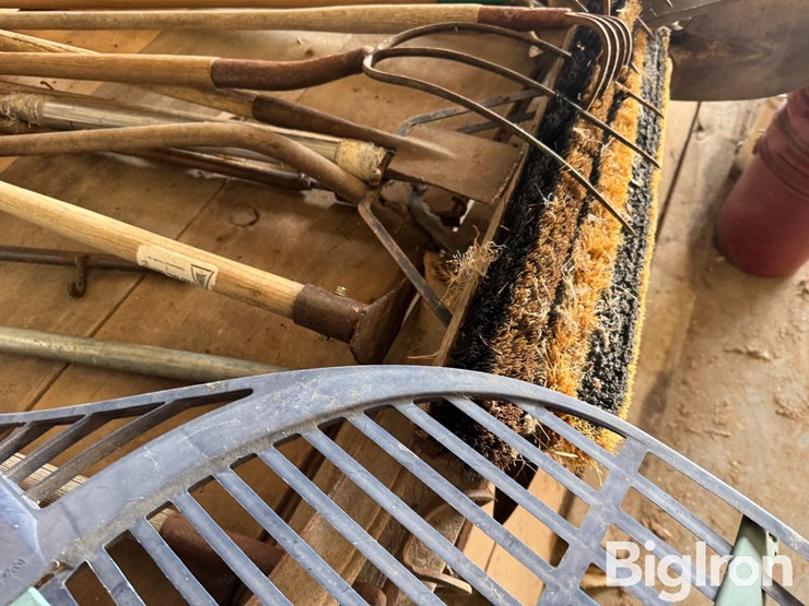 shovels-&-hand-tools-image-13