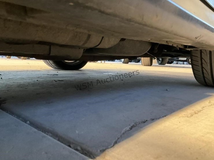 2011-nissan-maxima-sdn-image-28