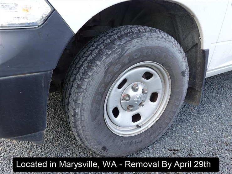 2014-dodge-1500-image-16