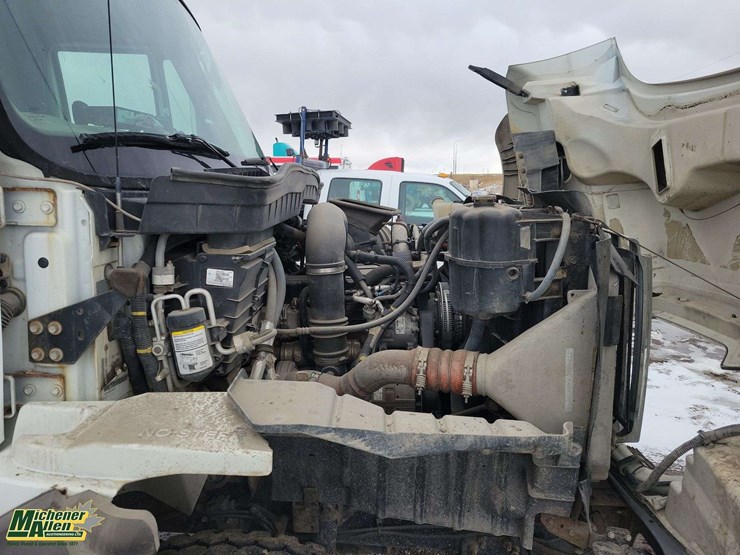 2009-international-workstar-7500-image-25