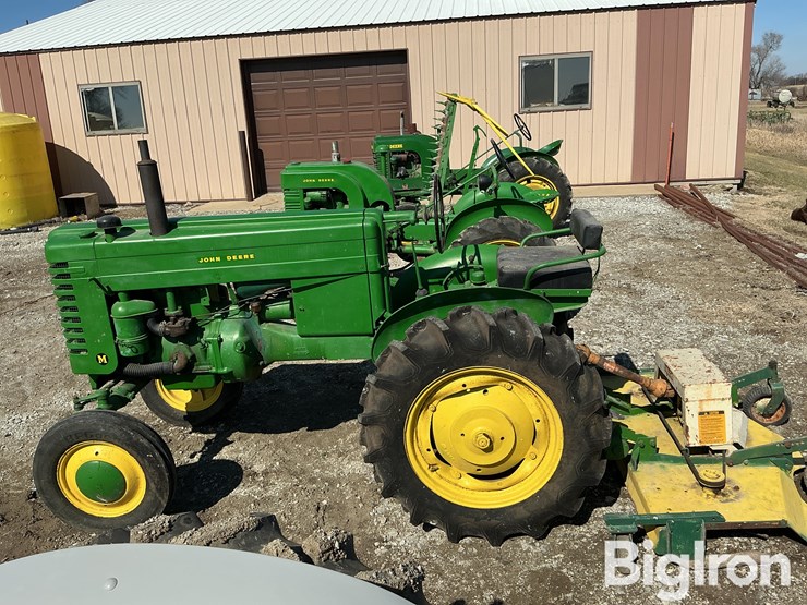 john-deere-m-image-8