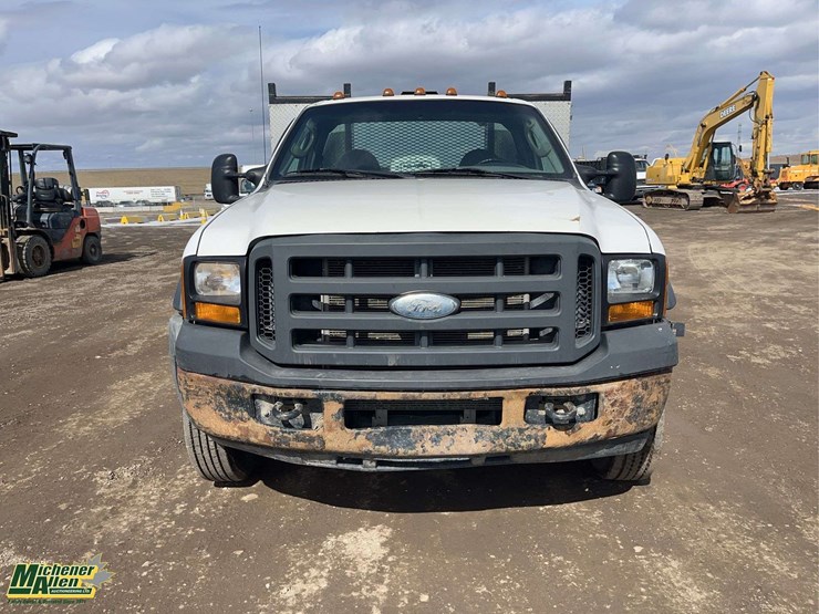 2006-ford-f450-image-8