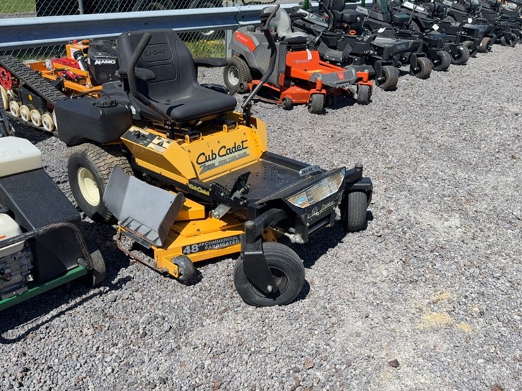 #4085-•-2008-cub-cadet-zero-turn-mower-image-3