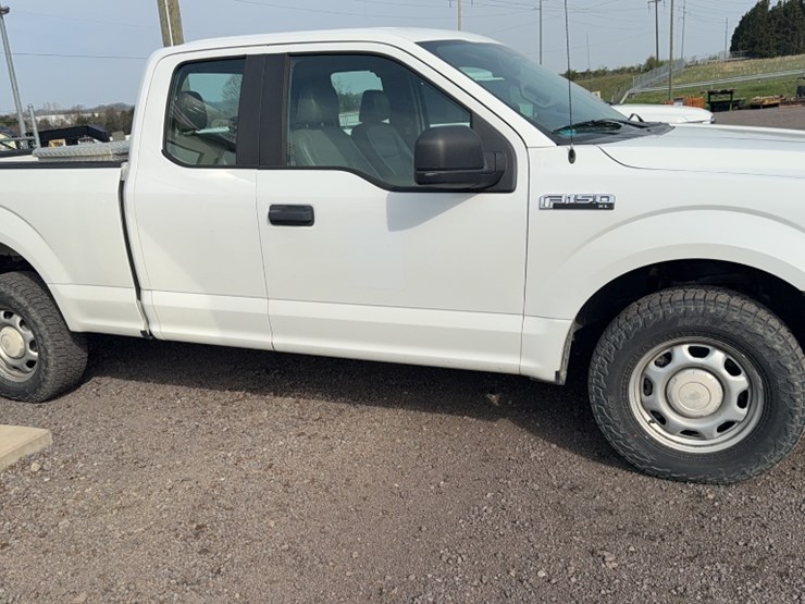 2015-ford-f150-image-5