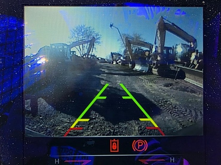 2021-case-tv450b-image-62