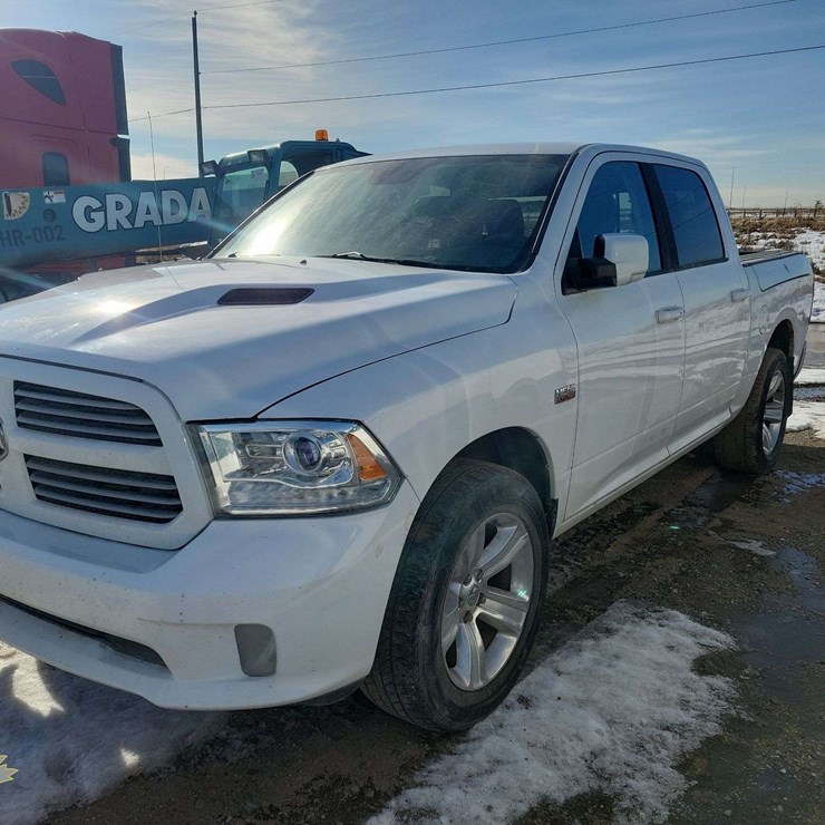 2013 DODGE 1500
