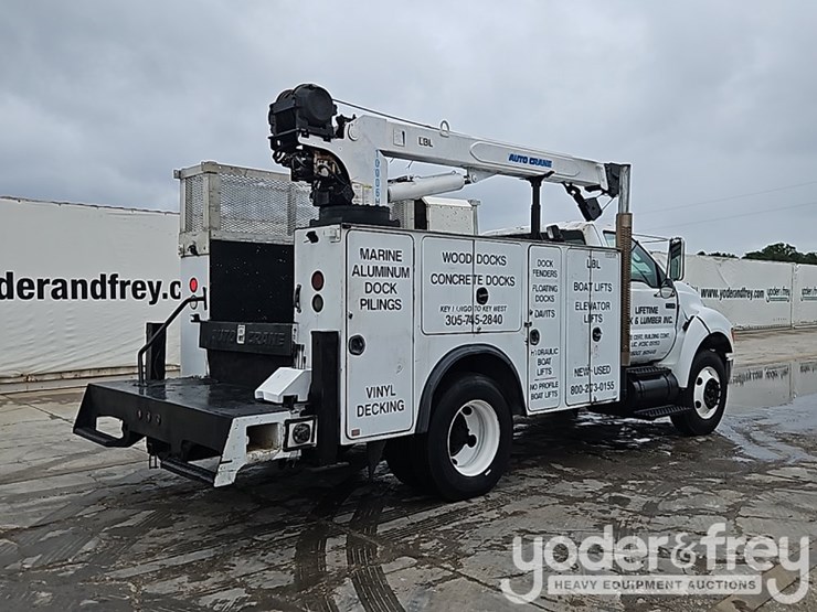 2006-ford-f750-image-5