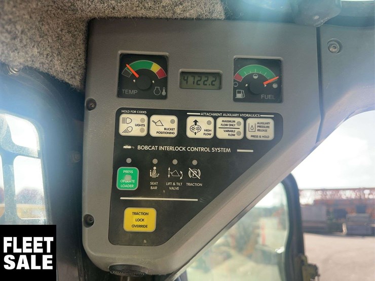 2012-bobcat-s250-image-18