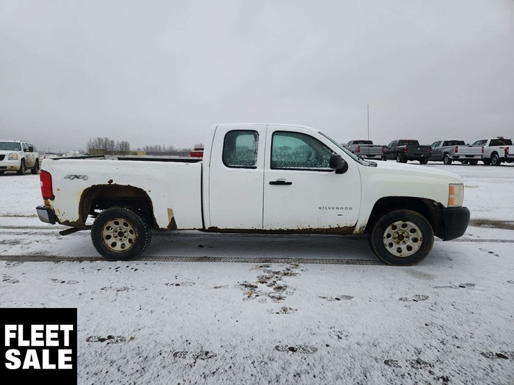 2013-chevrolet-silverado-1500-image-8