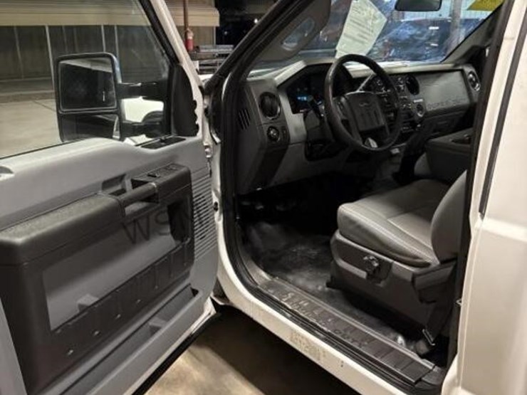 2016-ford-f250-image-25