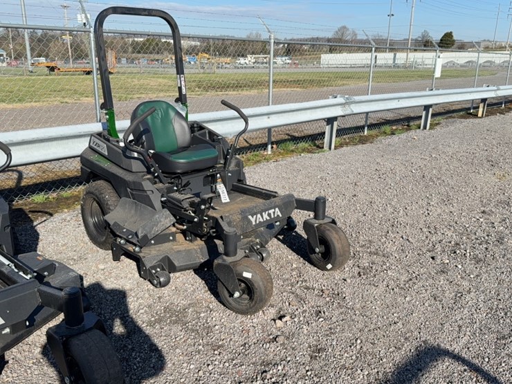 #4048-•-yakta-yxr-120-zero-turn-mower-image-3