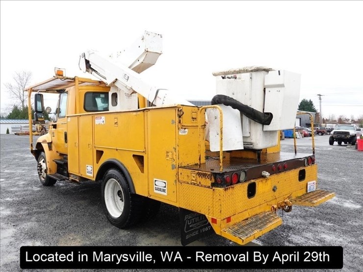 2002-international-durastar-4400-image-19