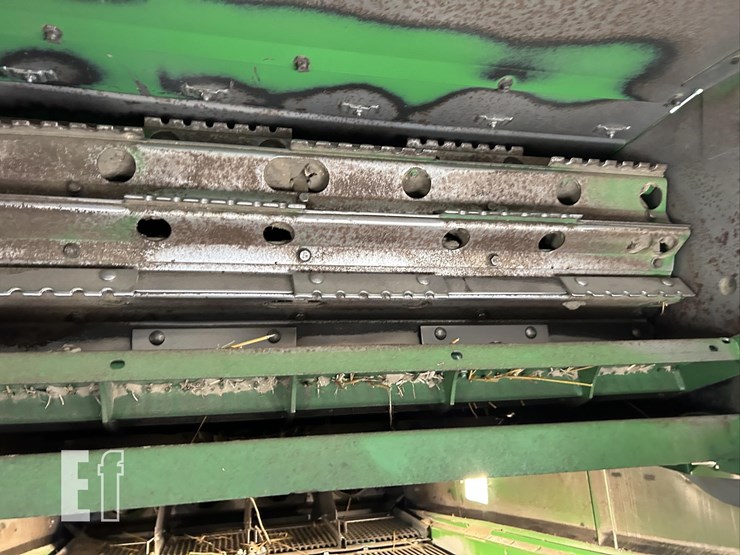 2012-john-deere-s690-image-31