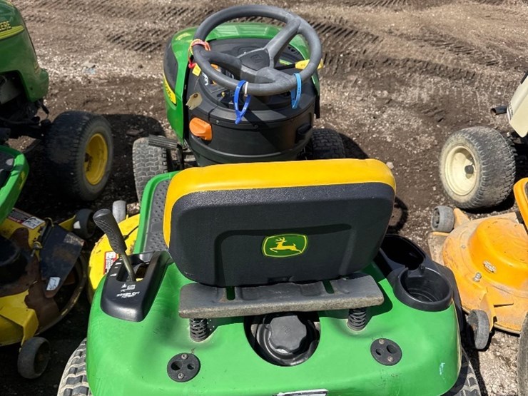 john-deere-d110-image-4