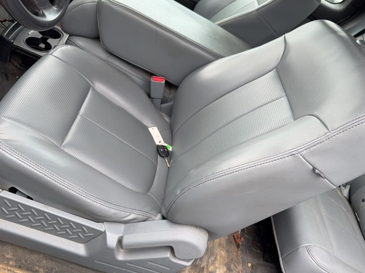 2013-ford-f150-image-18