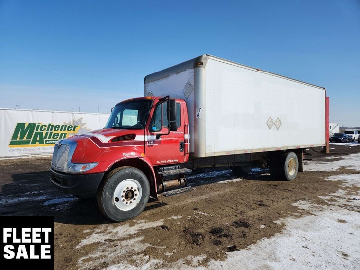 2006-international-durastar-4300-image-1