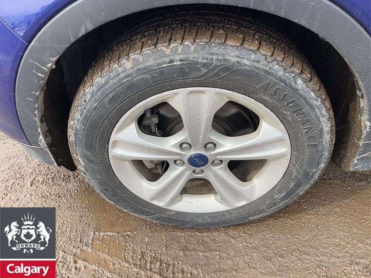 2013-ford-escape-se-image-9