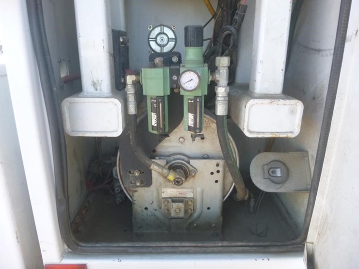 2015-ford-f550-image-19