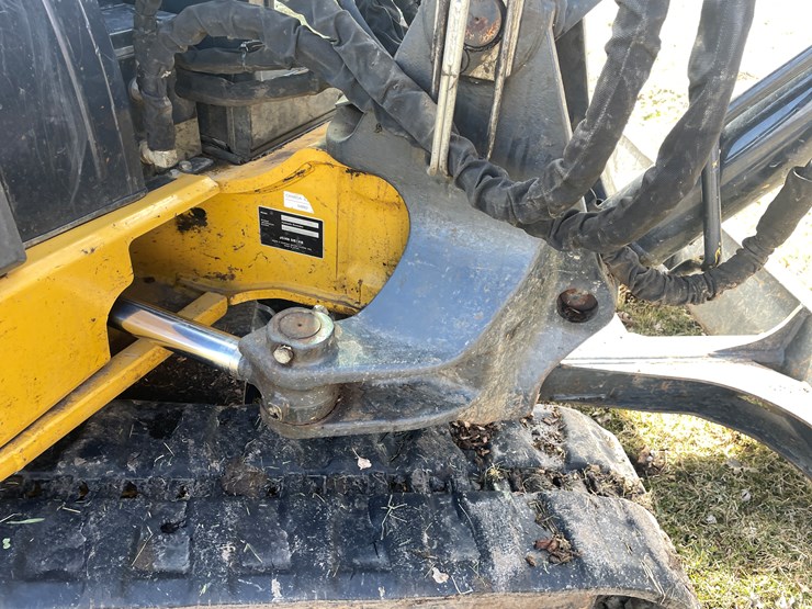 2020-deere-60g-image-22