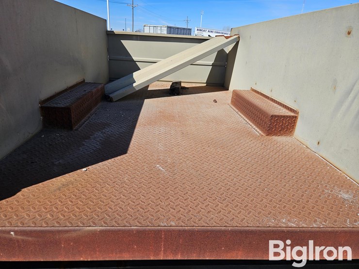 massey-ferguson-730-image-18