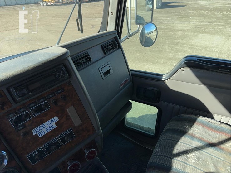 2003-kenworth-t800-image-58