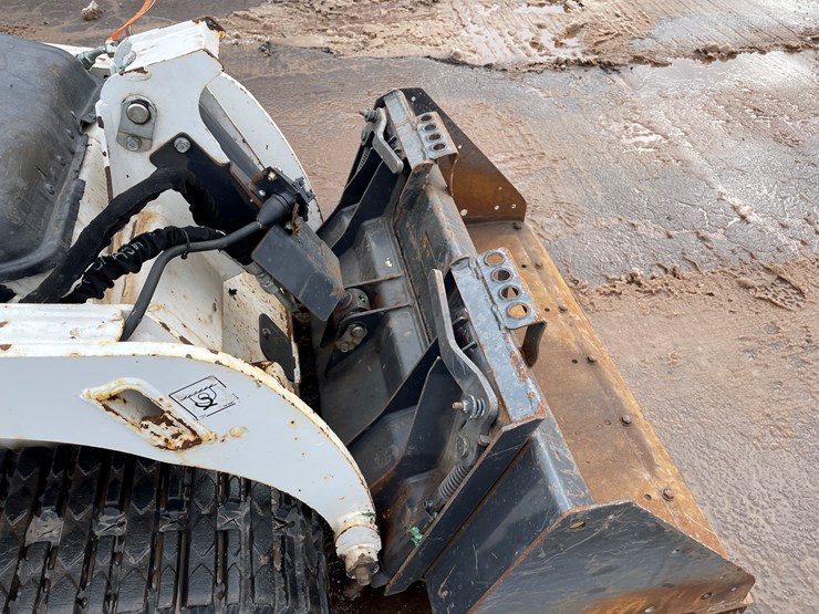 2022-bobcat-mt55-image-23